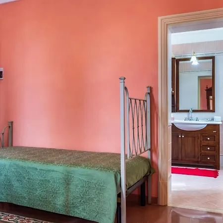 On The Slopes Of Monte Malbe House Apartment Colle Umberto (Umbria)
